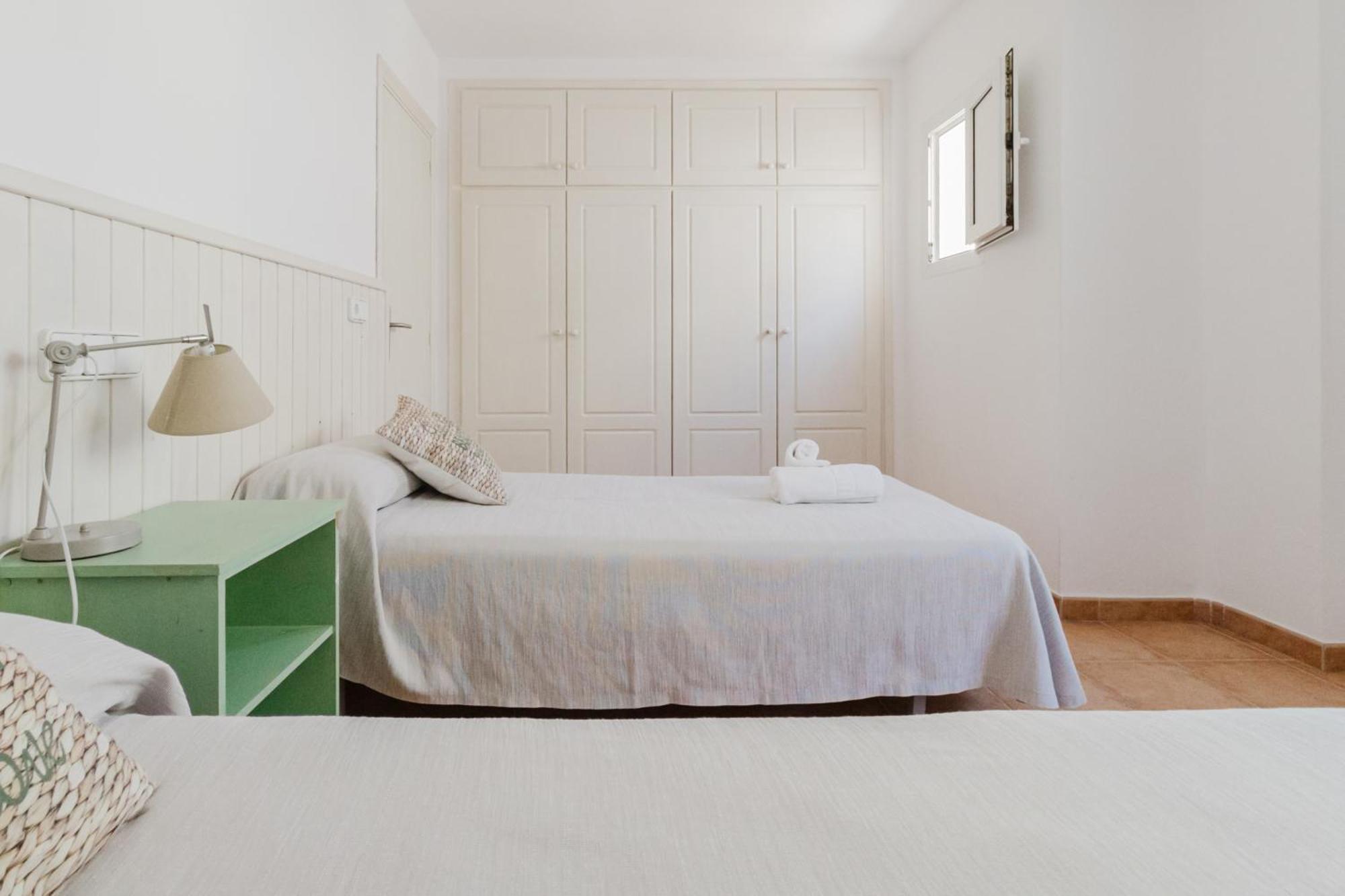 Apartamentos Timon - Emar Hotels Es Pujols Ngoại thất bức ảnh